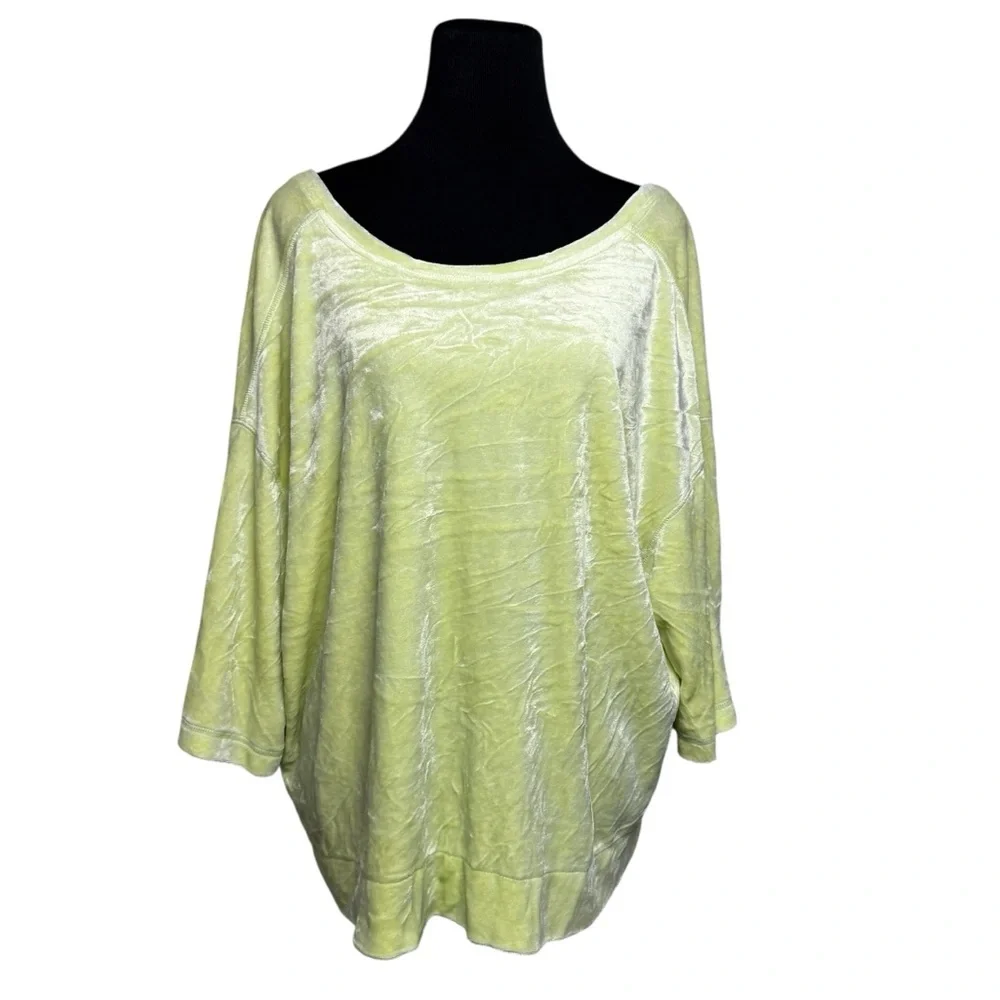 Free People Valerie Velvet Top Tee Blouse Women L Soft Yellow Boho Beach Travel - Picture 2 of 9